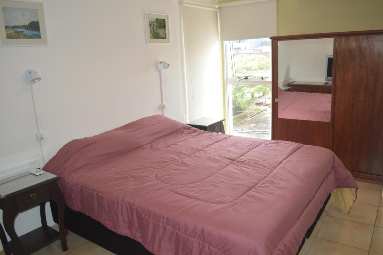 Appartement Departamentos Rodrigo à Posadas Extérieur photo