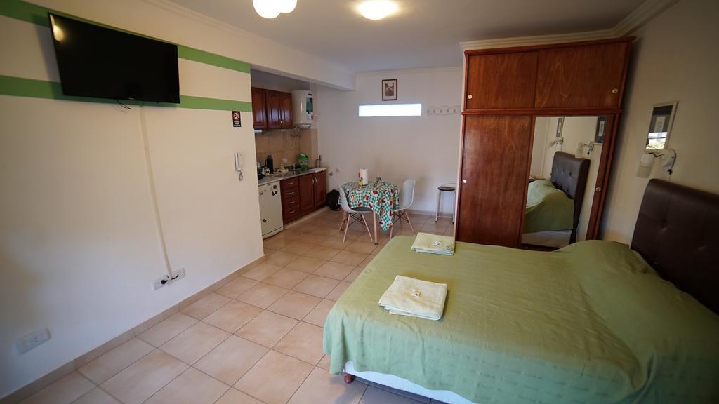 Appartement Departamentos Rodrigo à Posadas Extérieur photo